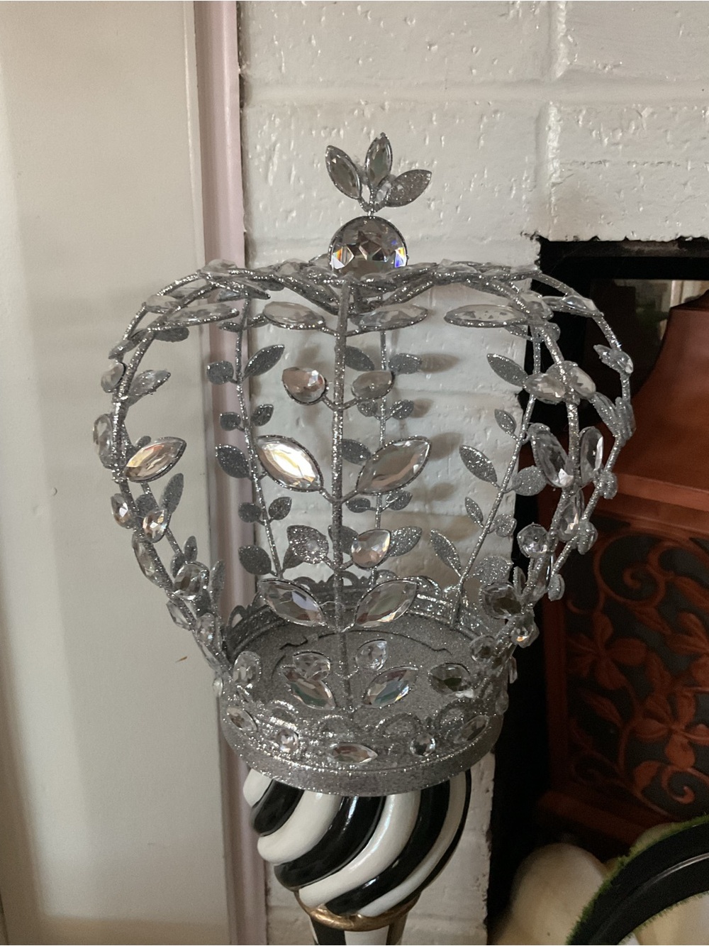 Silver Decorative Jewel Crown Accent